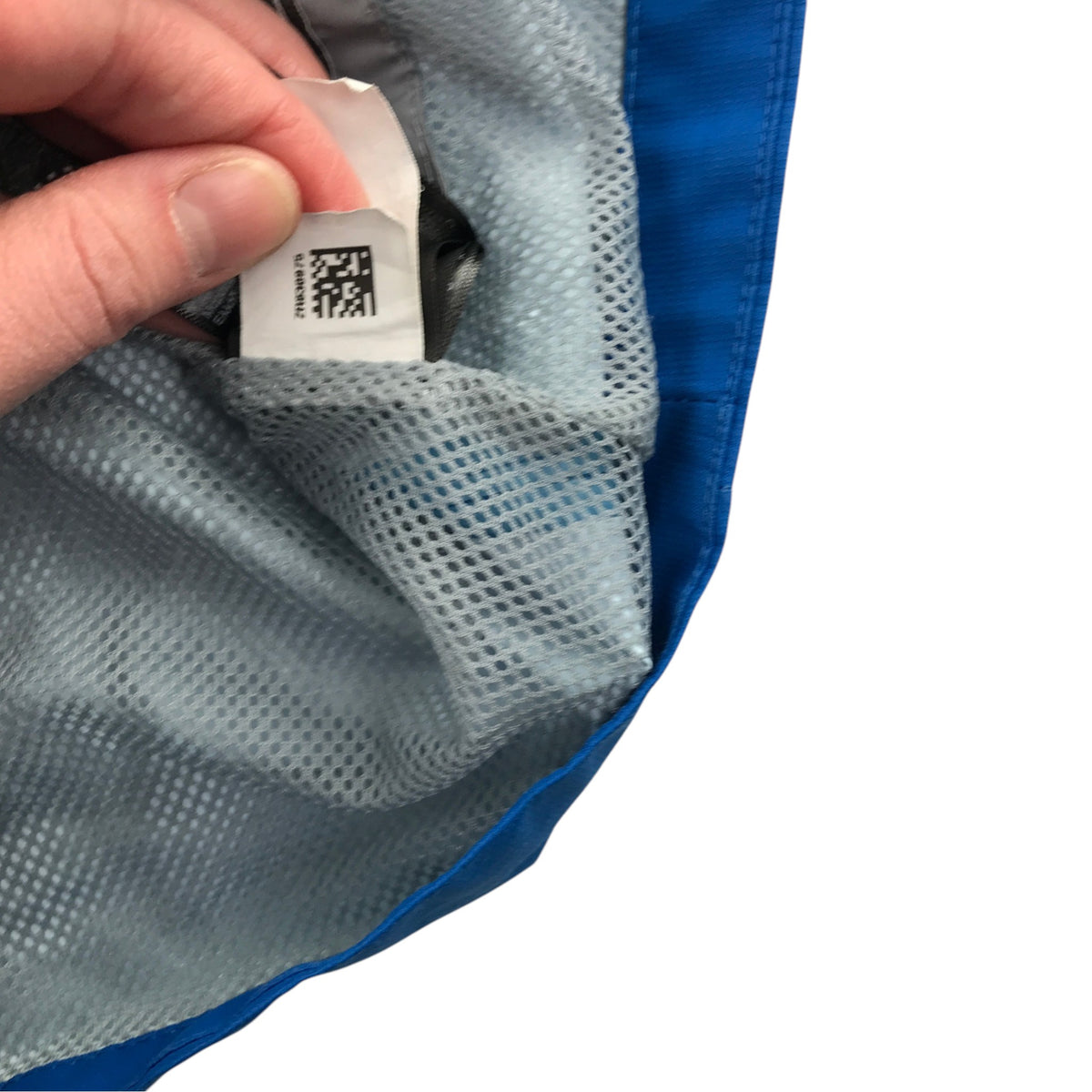 The North Face 9-10 years blue and black light jacket waterproof polyester