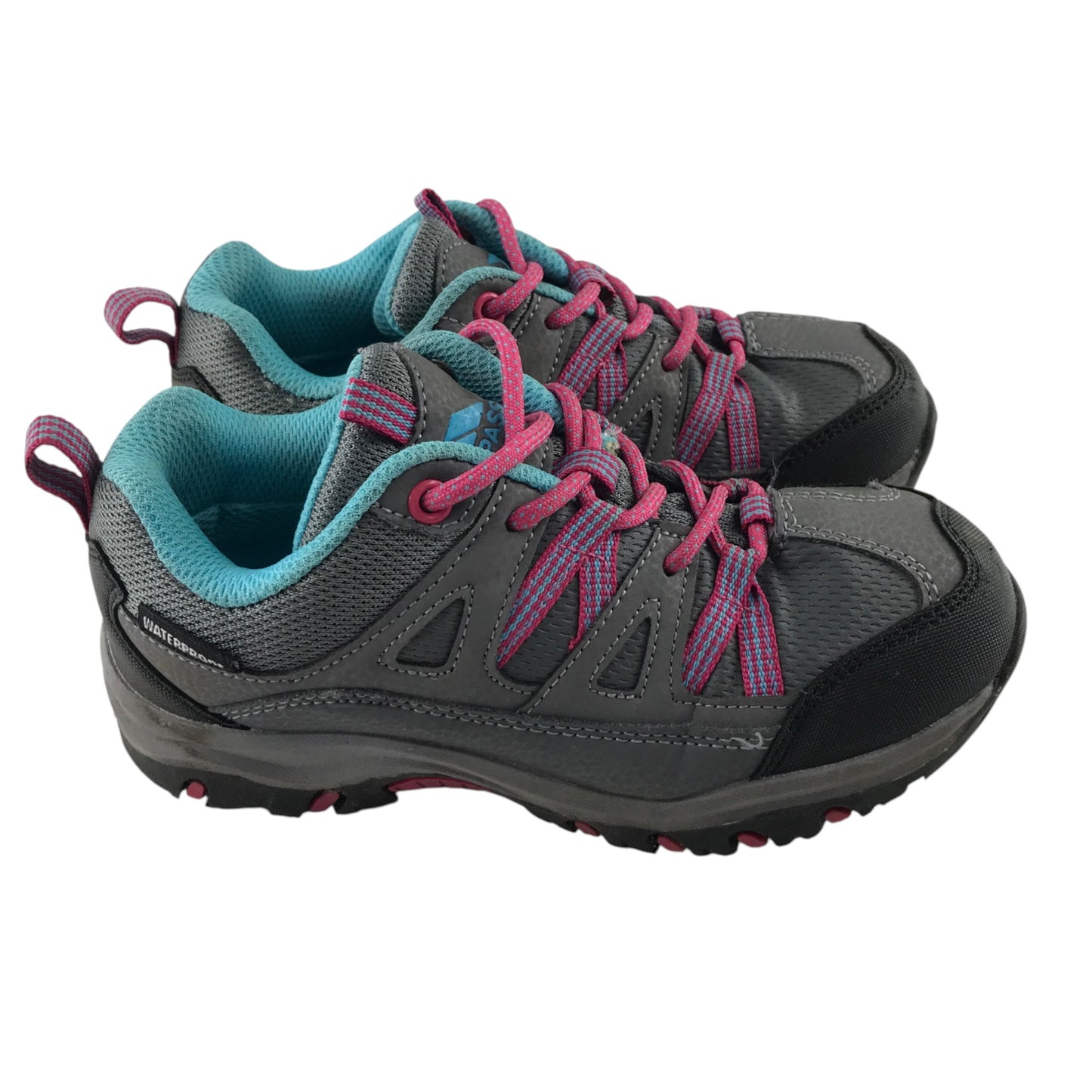Trespass UK 12 jr grey walking shoes