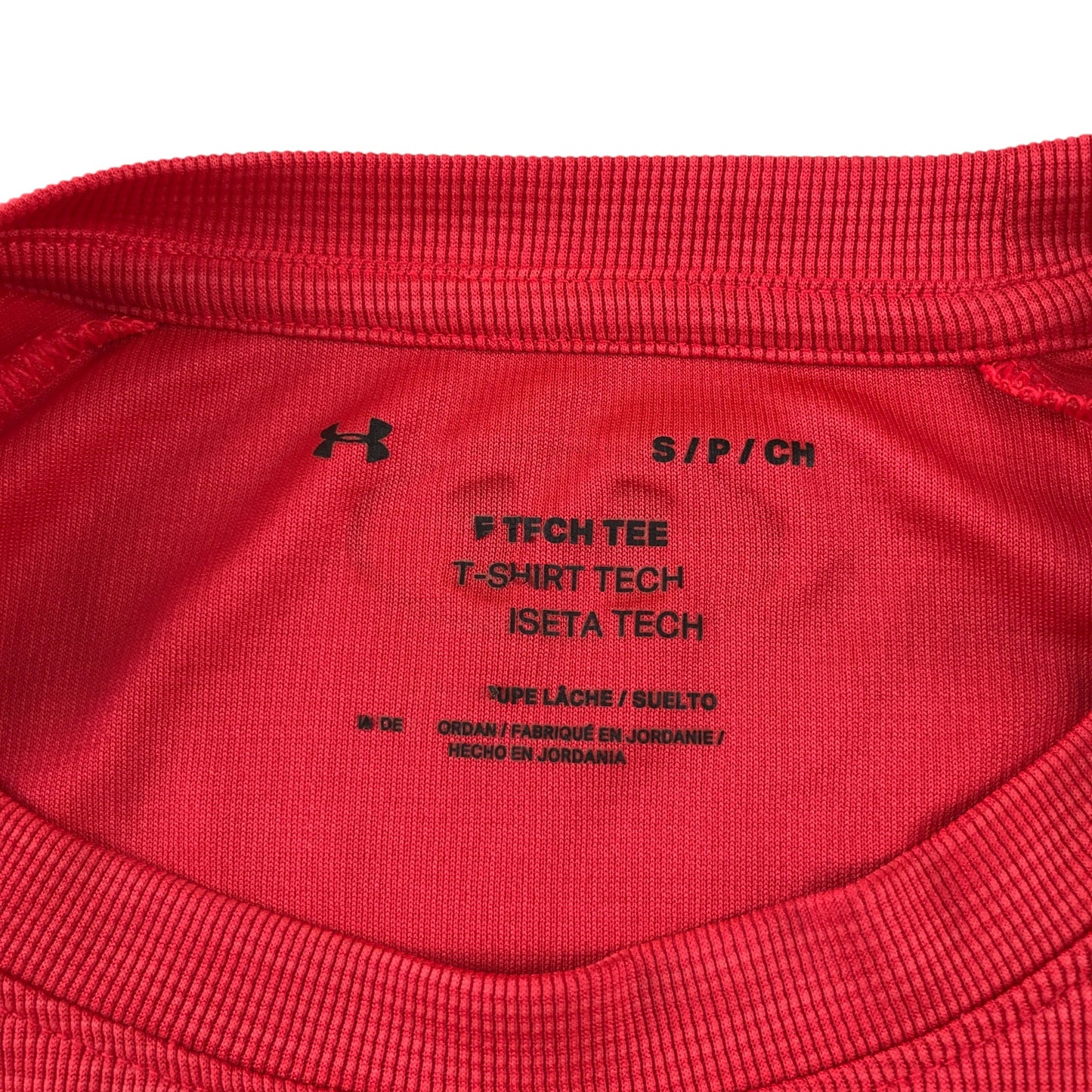 Under Armour S red sports t-shirt