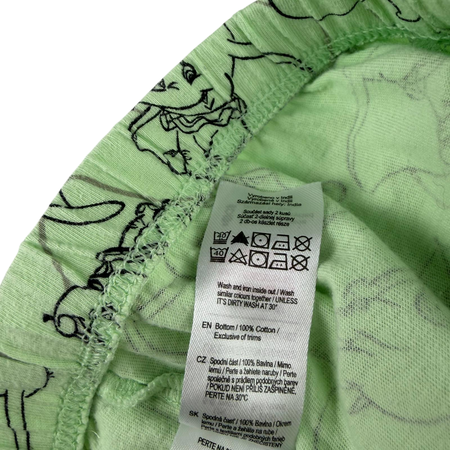 F&F 5-6 years green shorts