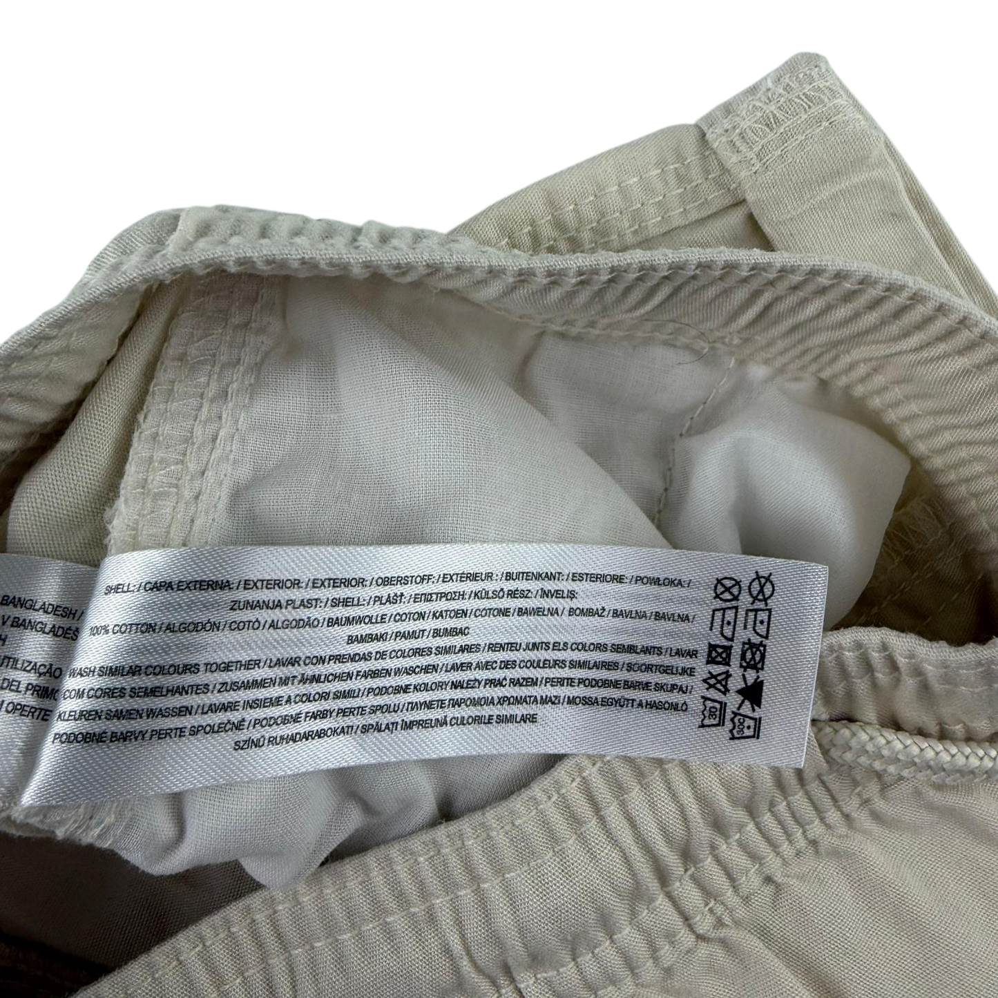Primark 5-6 years cream shorts