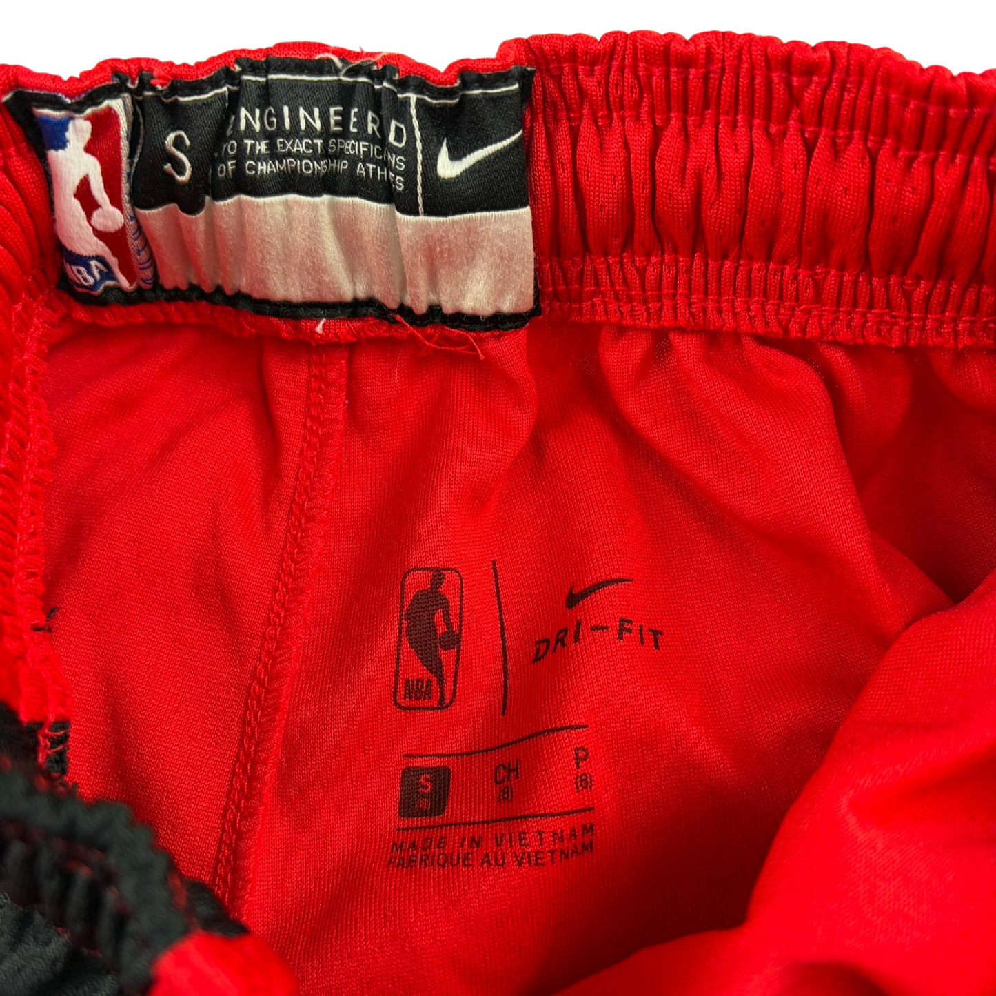 Nike S red sport shorts
