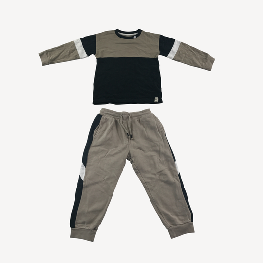 Preloved kids sweater jumper set