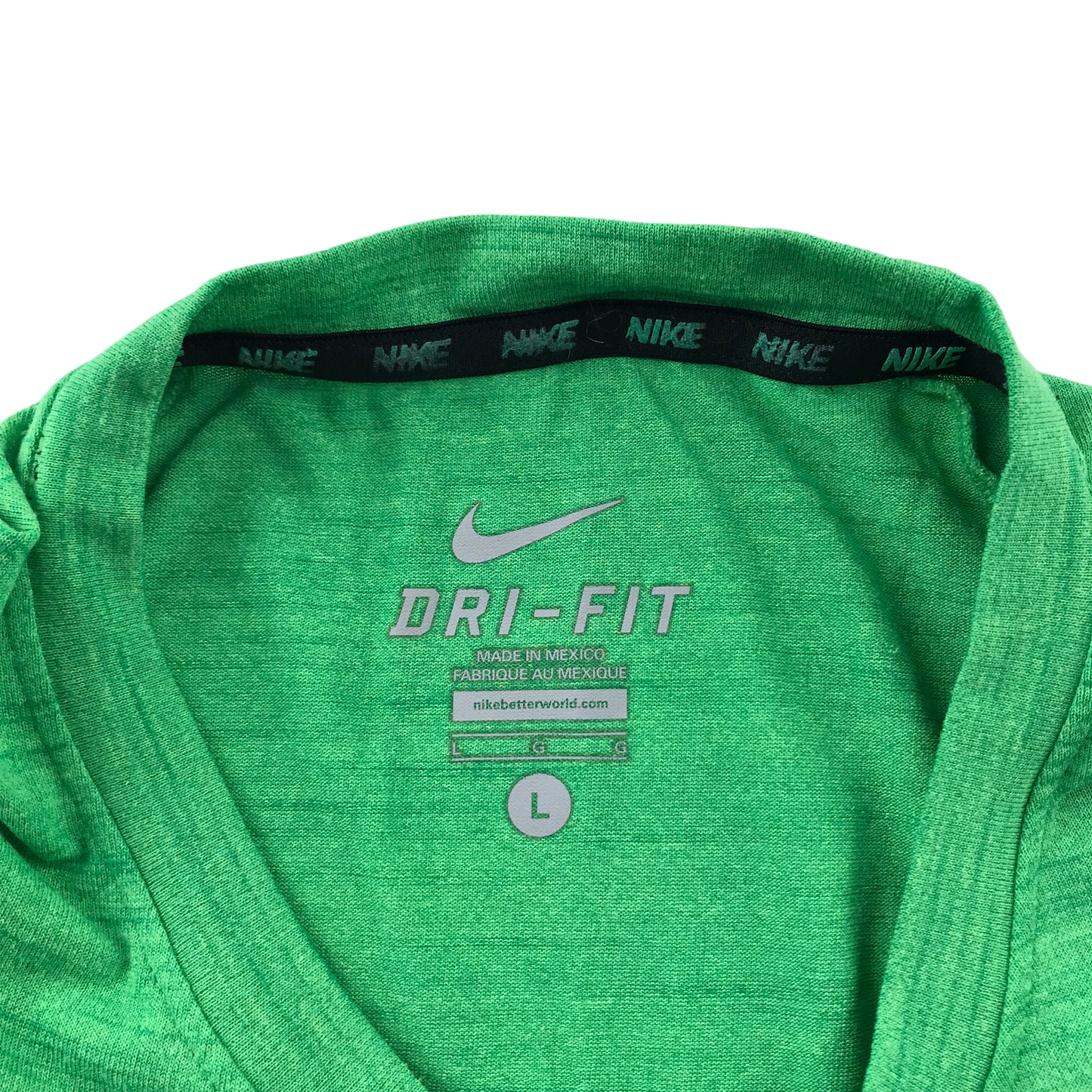 Nike sport top men size L green Dri-Fit short sleeve