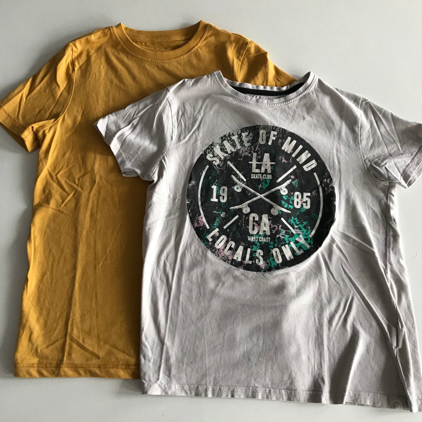 Primark Light Beige LA and F&F Mustard Yellow T-Shirt Bundle Age 10