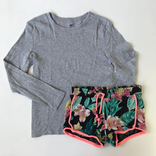 Bundle - Shorts & Top - Age 8