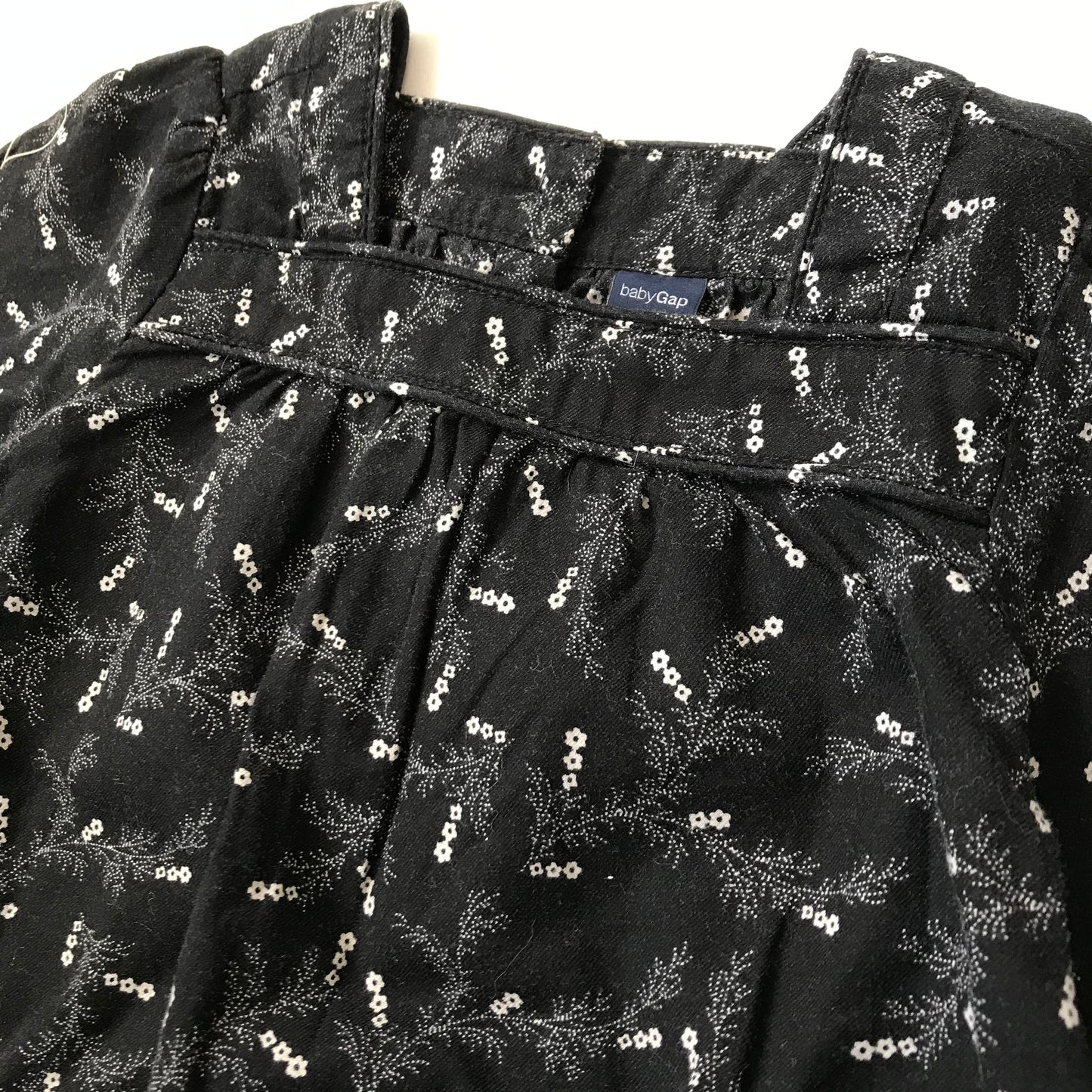 Blouse - Black & Floral Pattern - Age 5