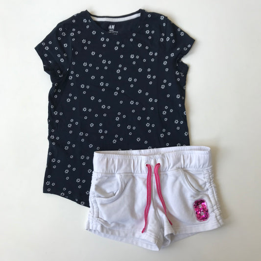 Bundle - Shorts & Top - Age 7