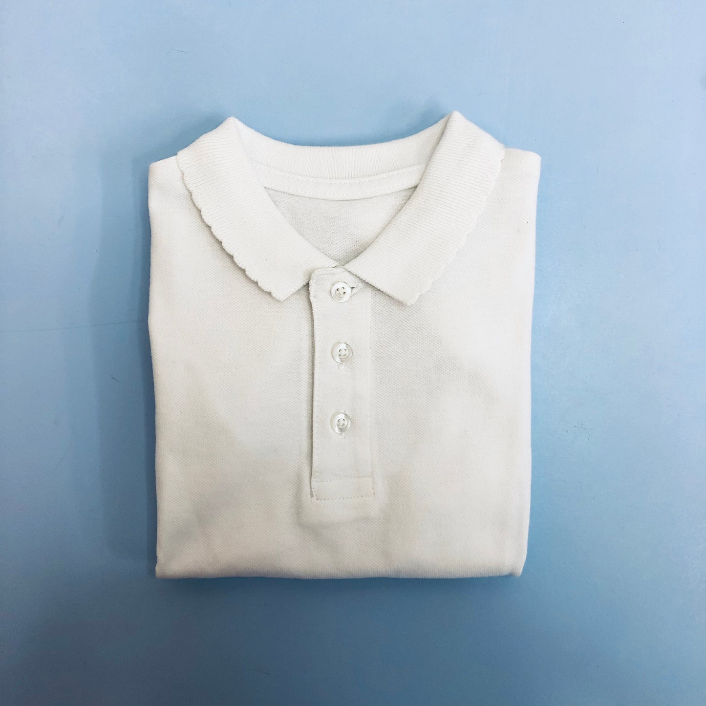 White School Scalloped Collar Poloshirt
