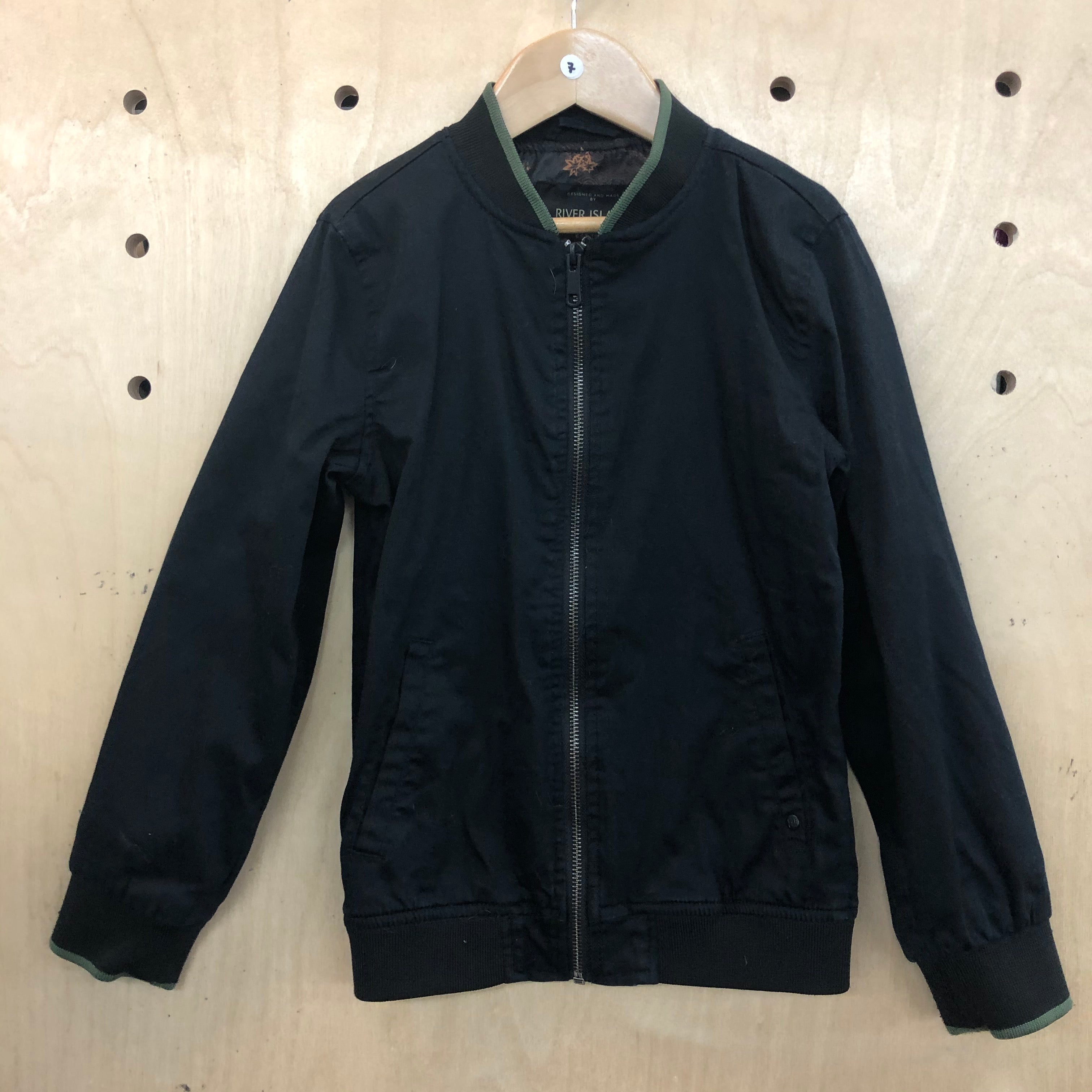 Light clearance bomber jacket