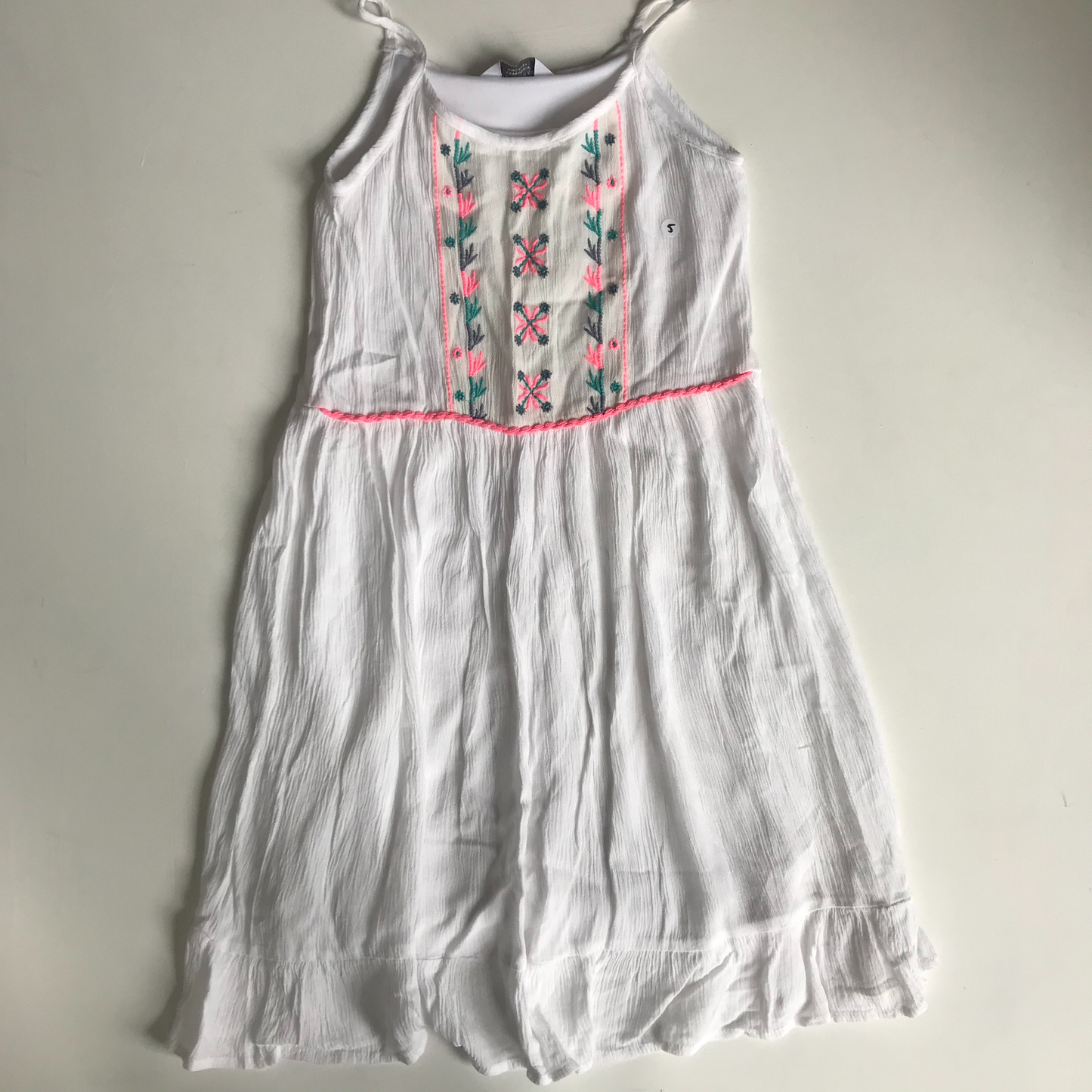 Dress - White With Embroidery - Age 5