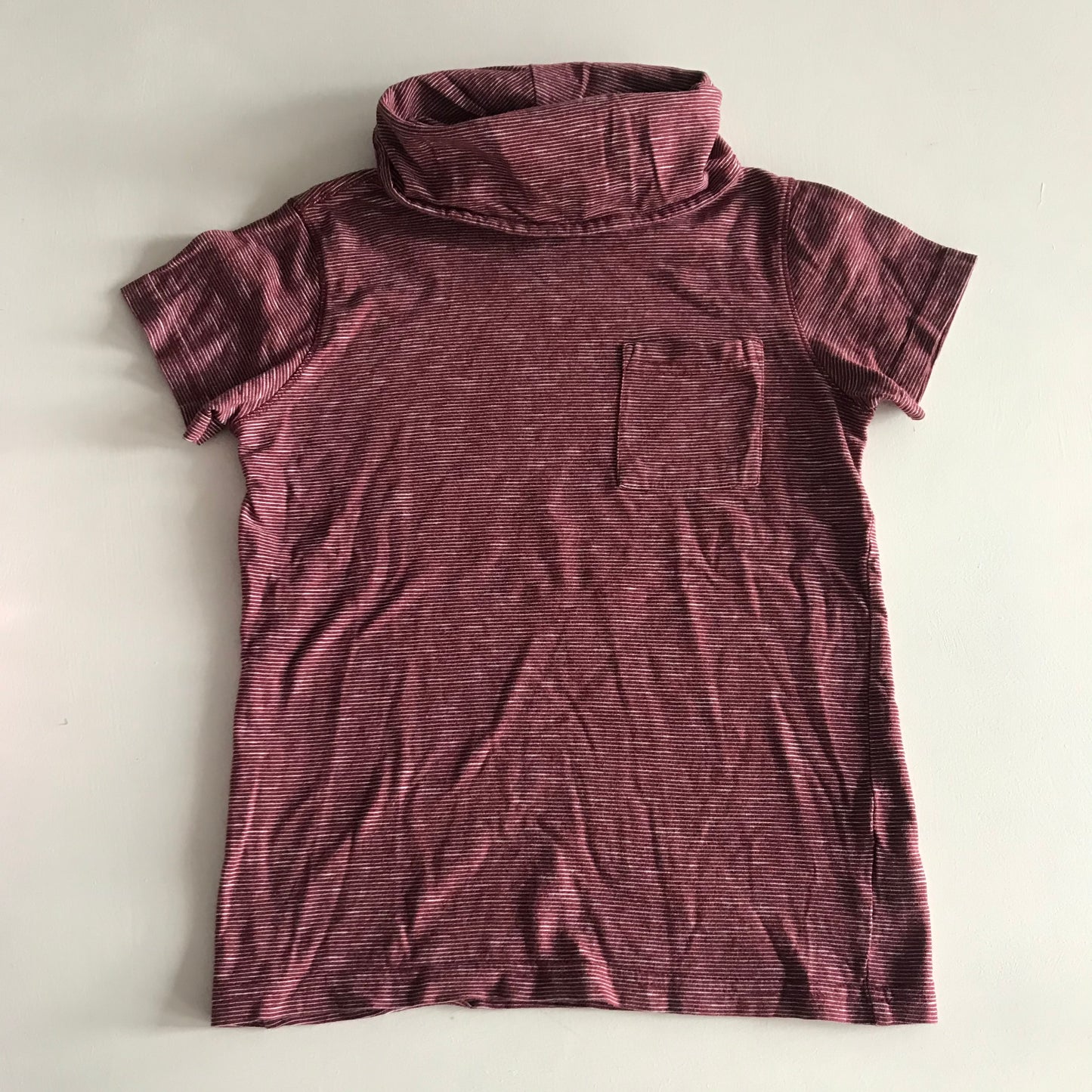 T-shirt - Burgundy High Neck - Age 7