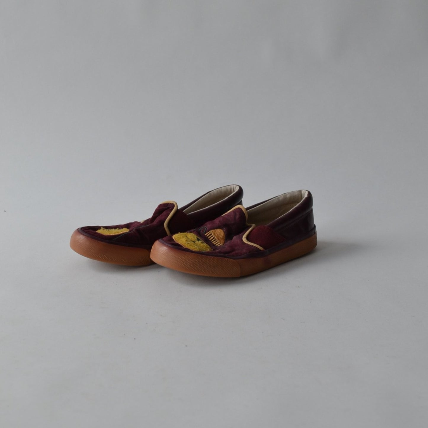 M&S Burgundy Plimsolls Shoe Size 11 (jr)