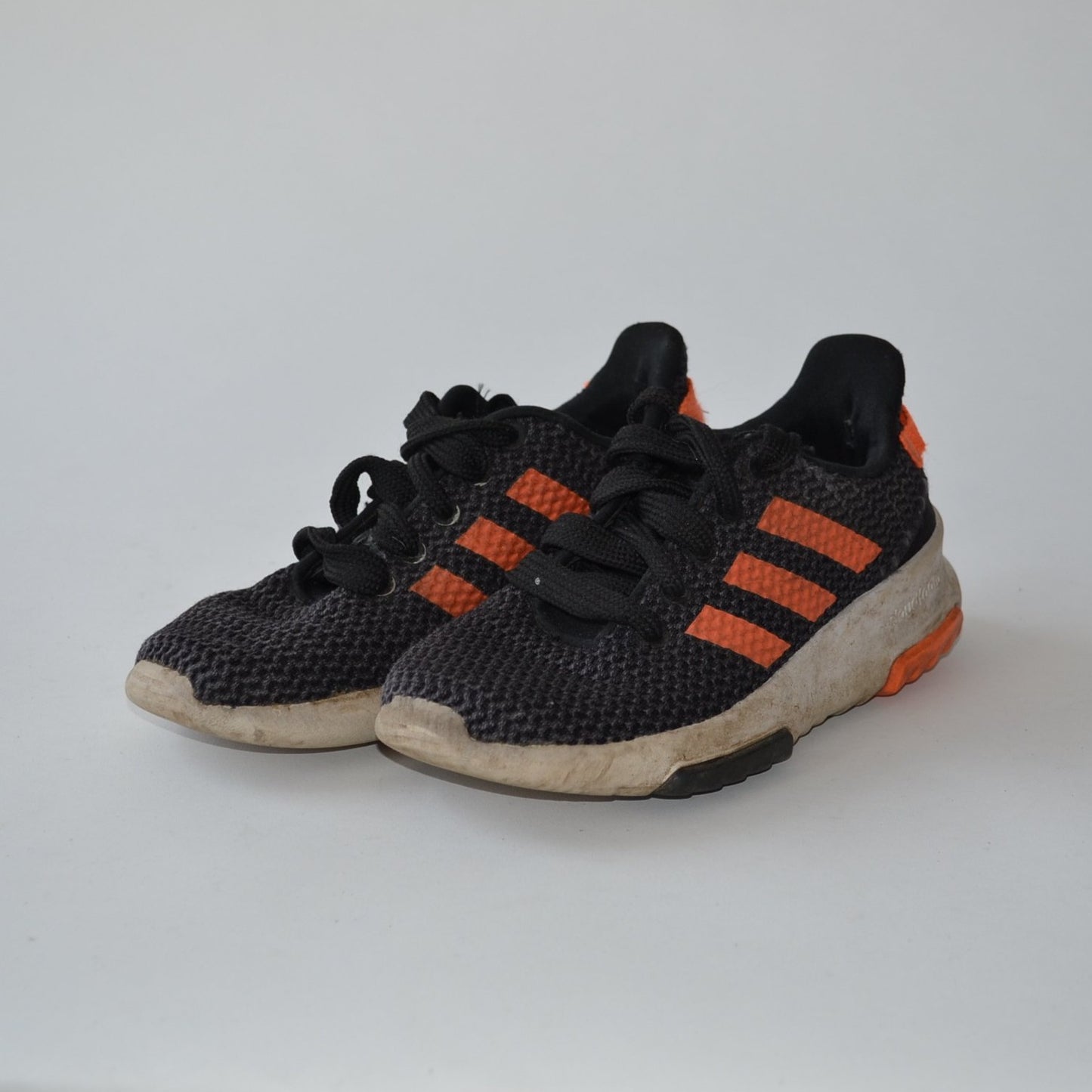 Trainers - Black & Orange - Shoe Size 13 (jr)