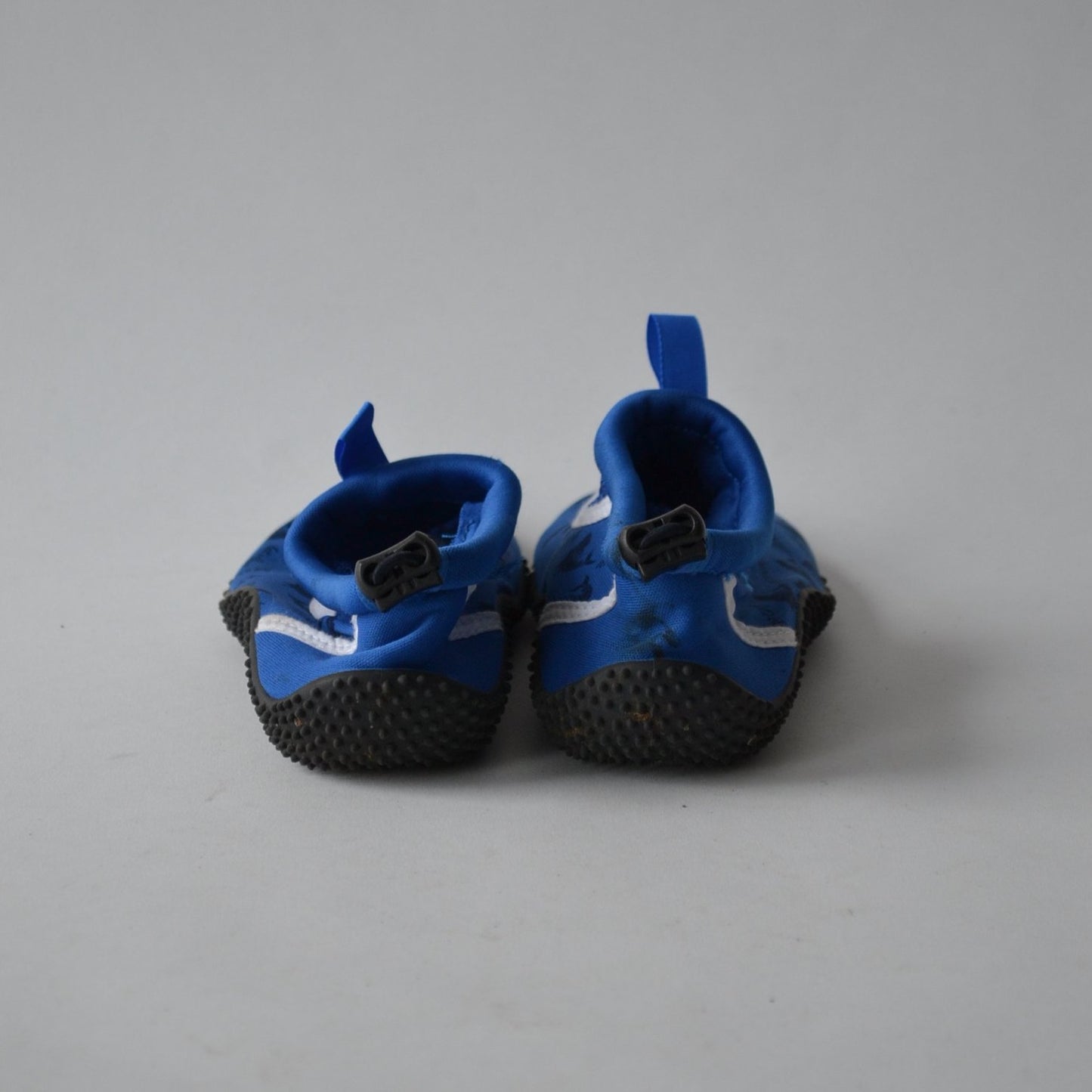 Aqua shoes Shark Island Shoe Size 12 (jr)