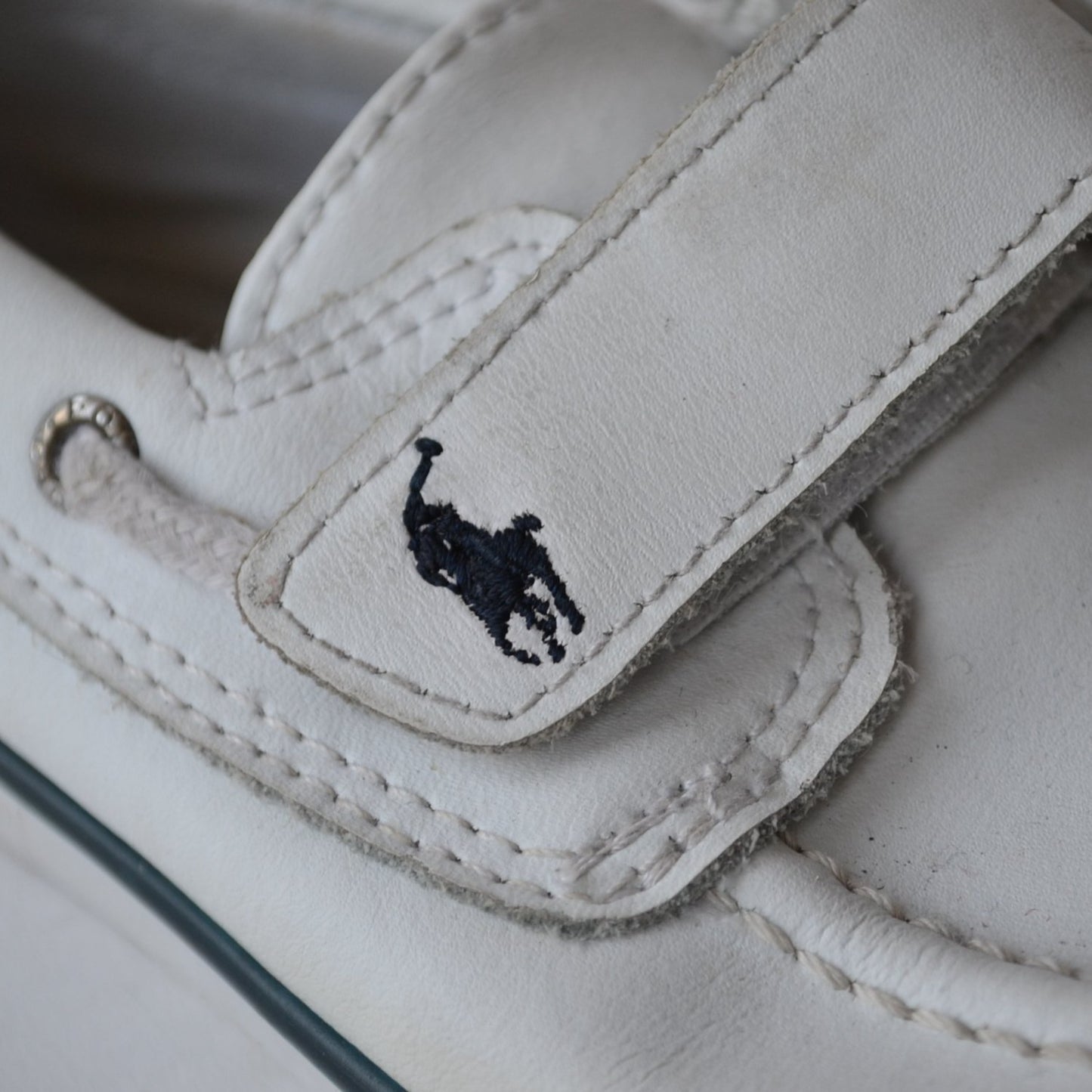 Ralph Lauren White Loafers Shoe Size 8 (jr)