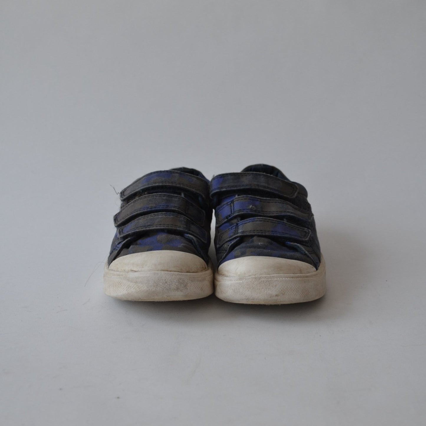 Clarks Blue Trainers Shoe Size 11 (jr)