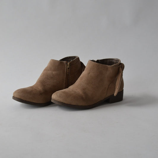 Nine West Beige Boots Shoe Size 12 (jr)