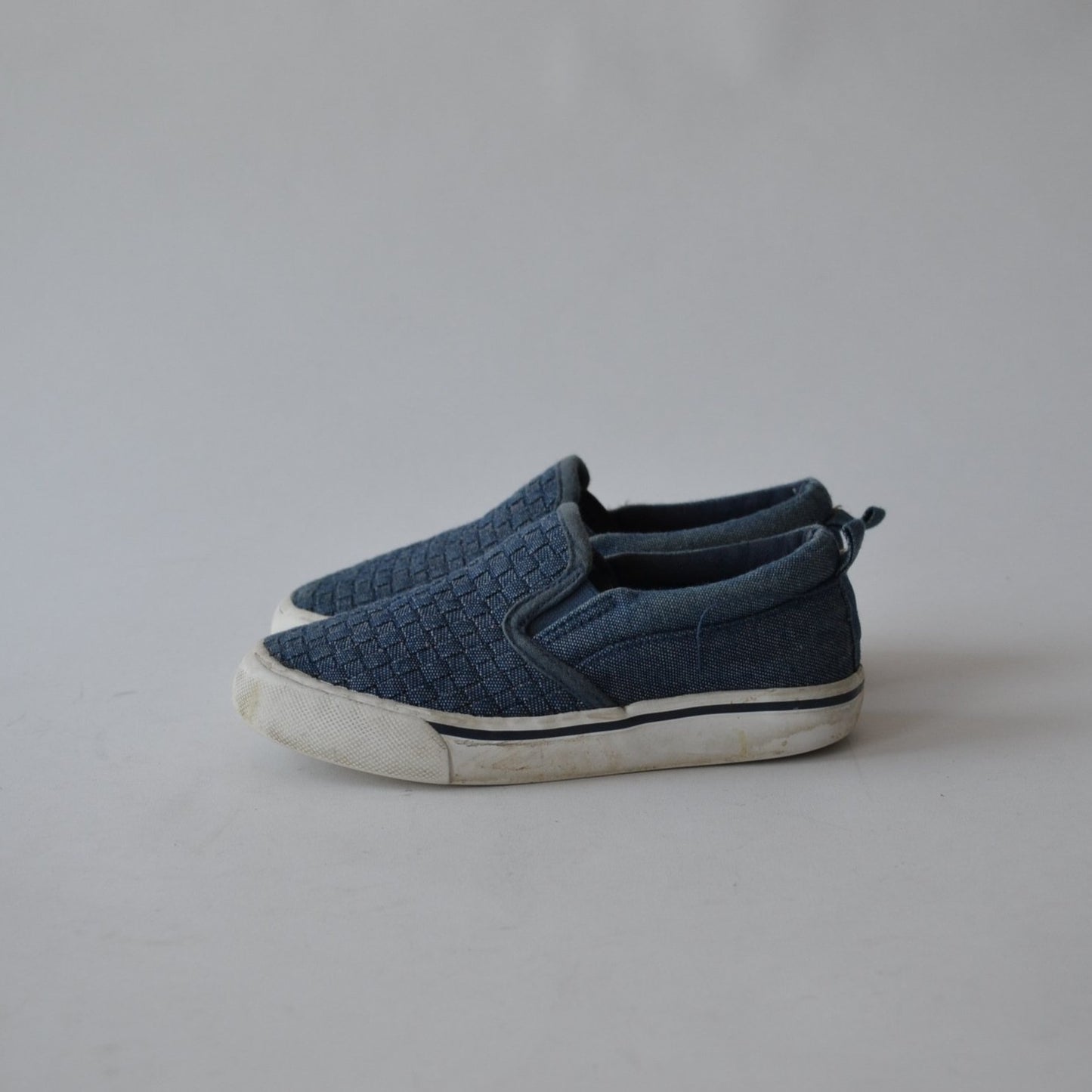 Primark Blue Denim Style Plimsolls Shoe Size 9 (jr)