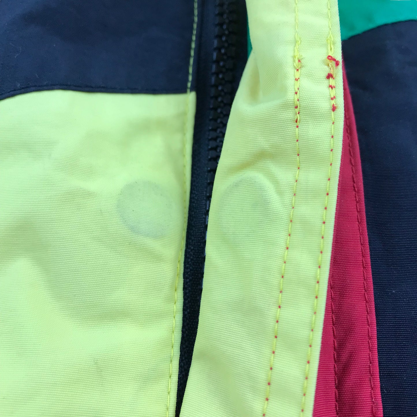 Surfanic Yellow Red and Green Hard Shell Skiing Jacket Adult Size S