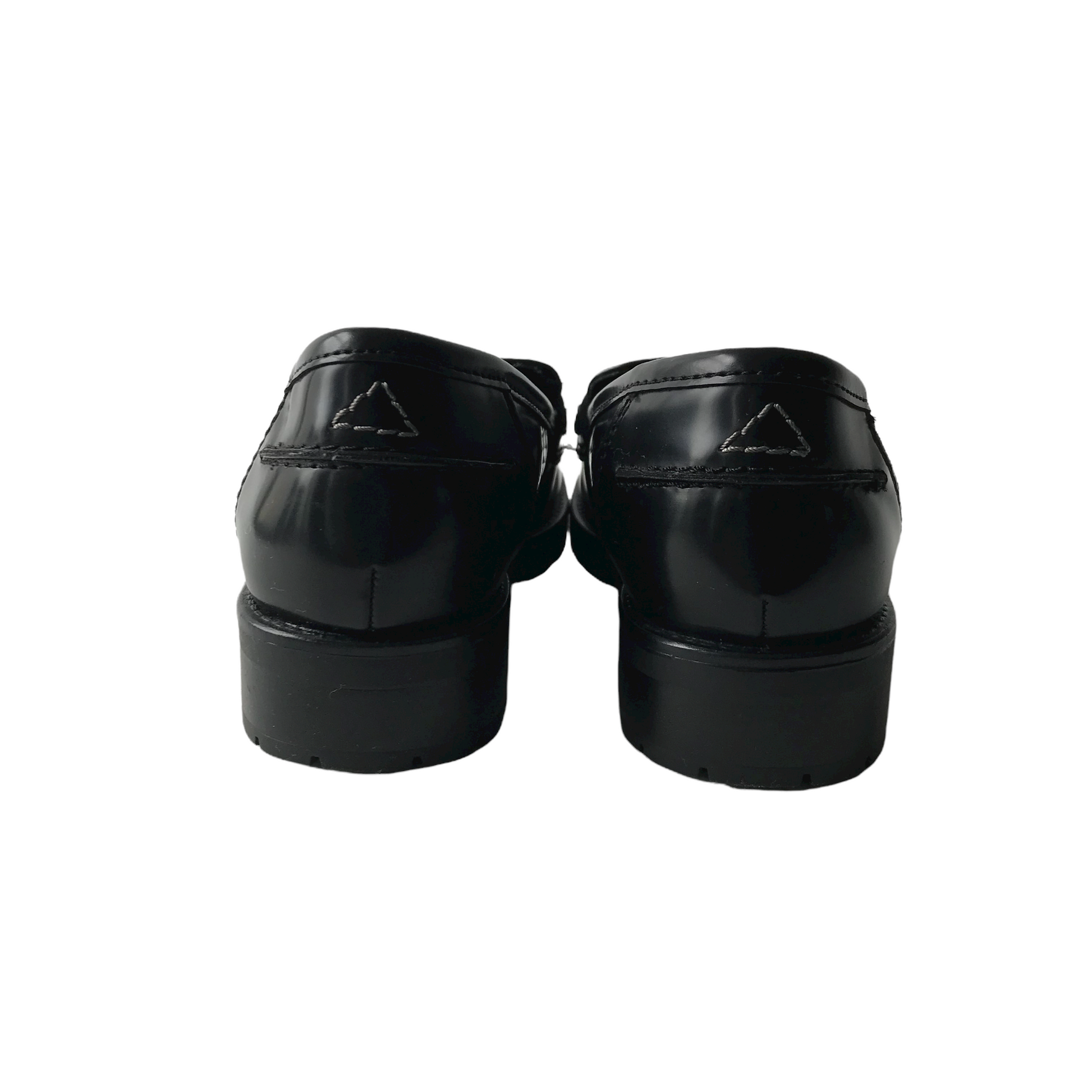 Size 5 black loafers on sale