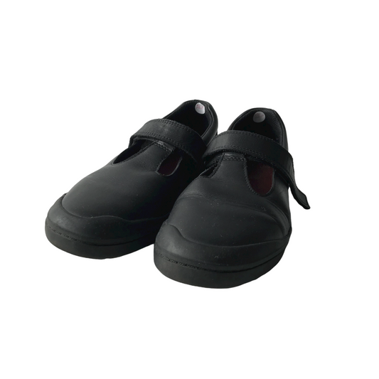 Clarks Black Leather T-bar School Pumps Shoe Size 2.5H
