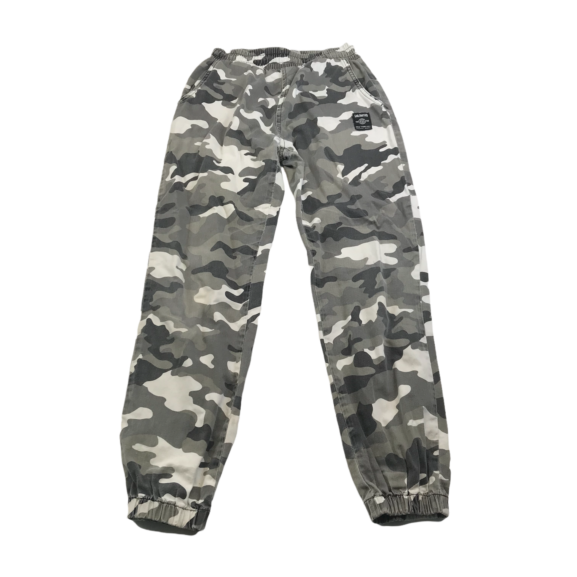 Camouflage pants 2025 new look