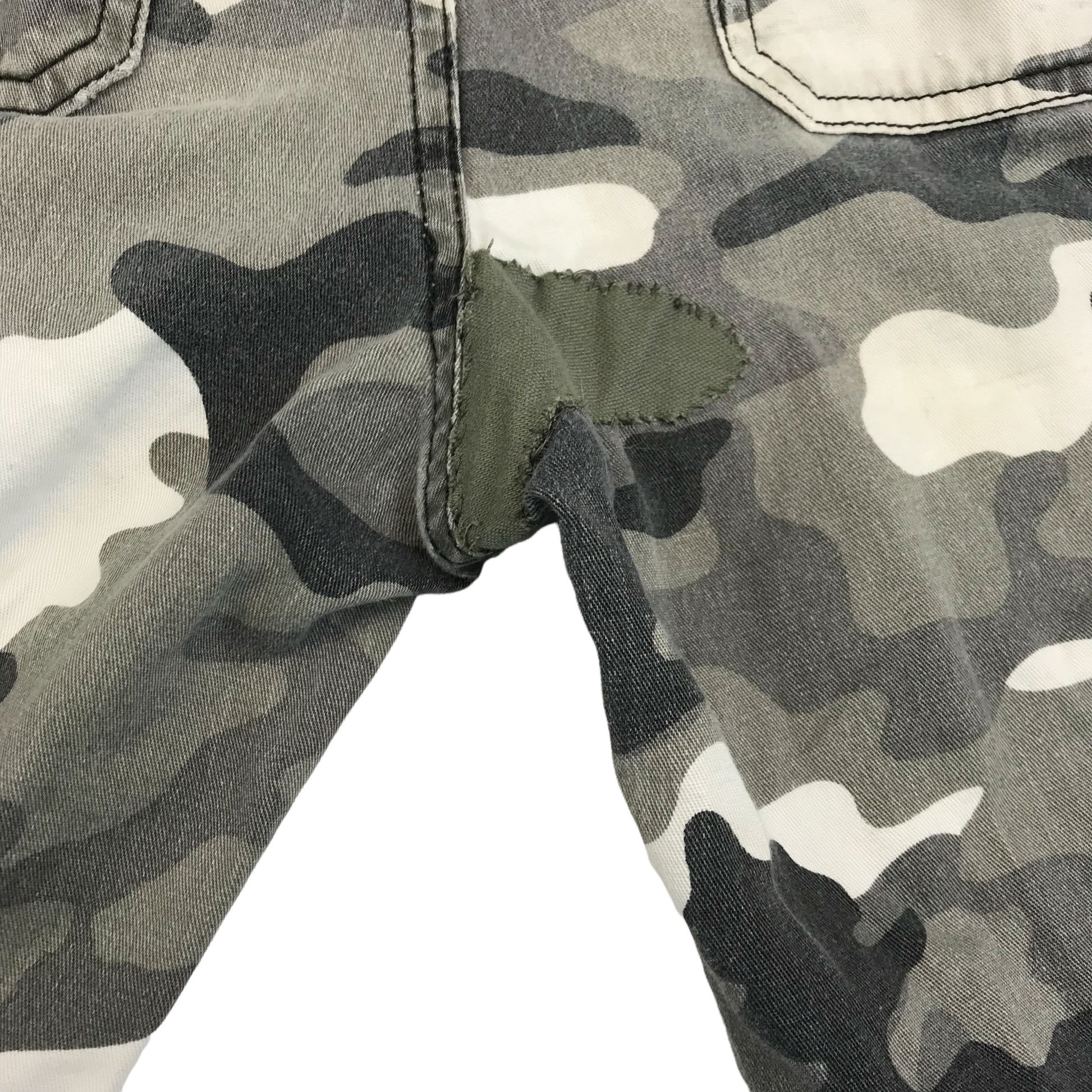 New look grey camo cheap trousers