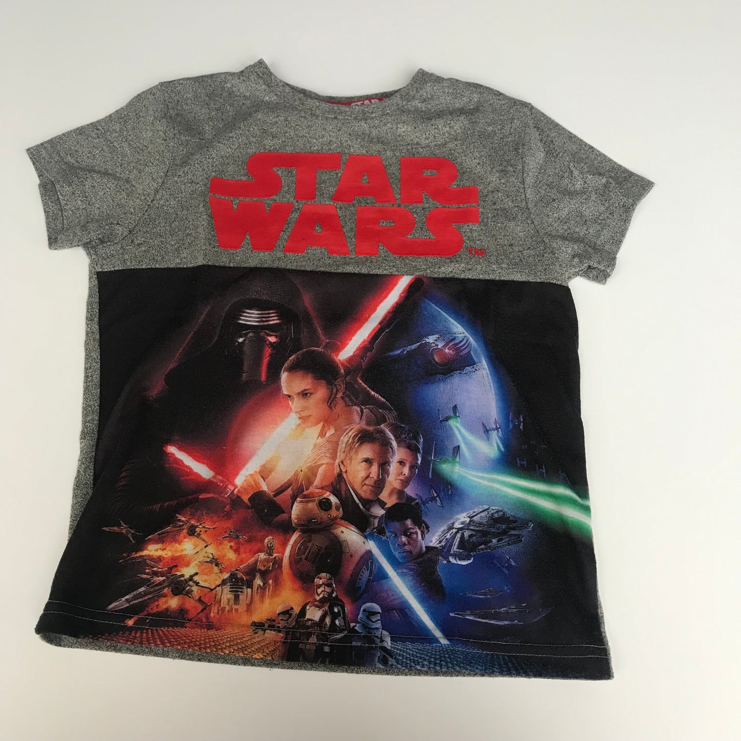 The Force Awakens Grey Star Wars T-shirt Age 6