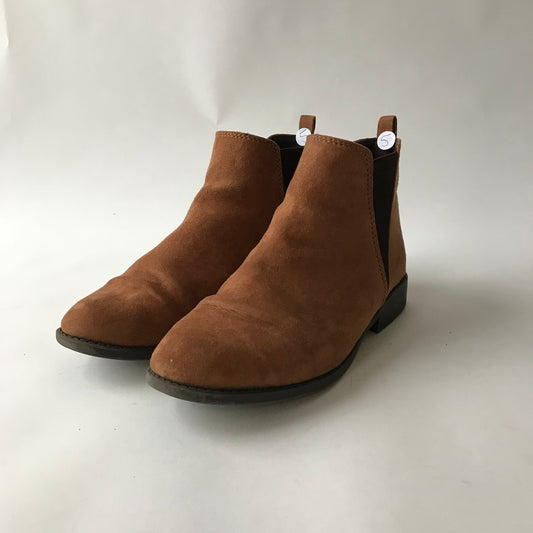 Brown Faux Leather Ankle Boots Shoe Size 5