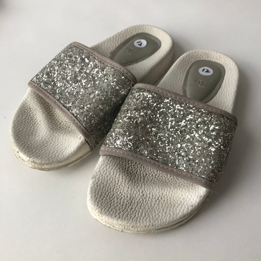 Sliders - Silver Glitter - Shoe Size 12 (jr)