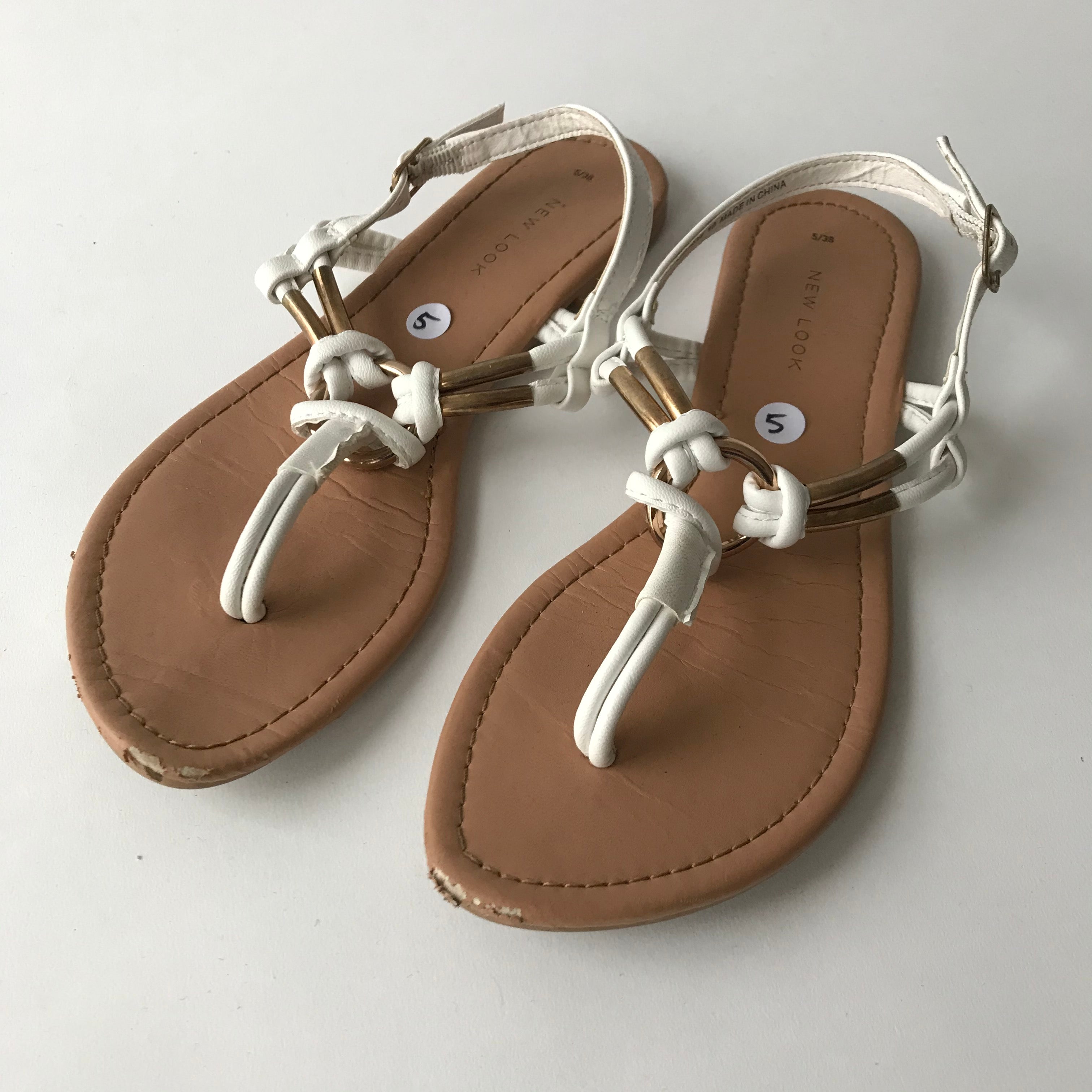 Size 5 sale sandals