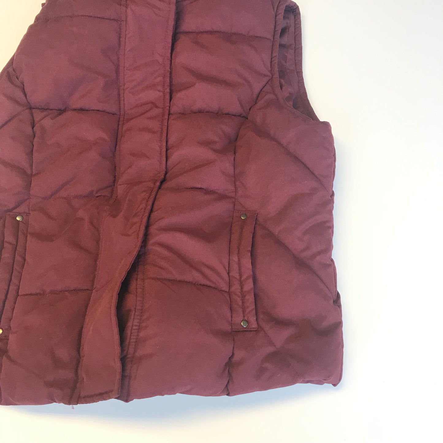 Primark Gilet women size 14 burgundy hooded puffer