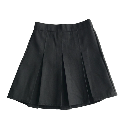 Black School Skirt with Thin Waistband and pleats