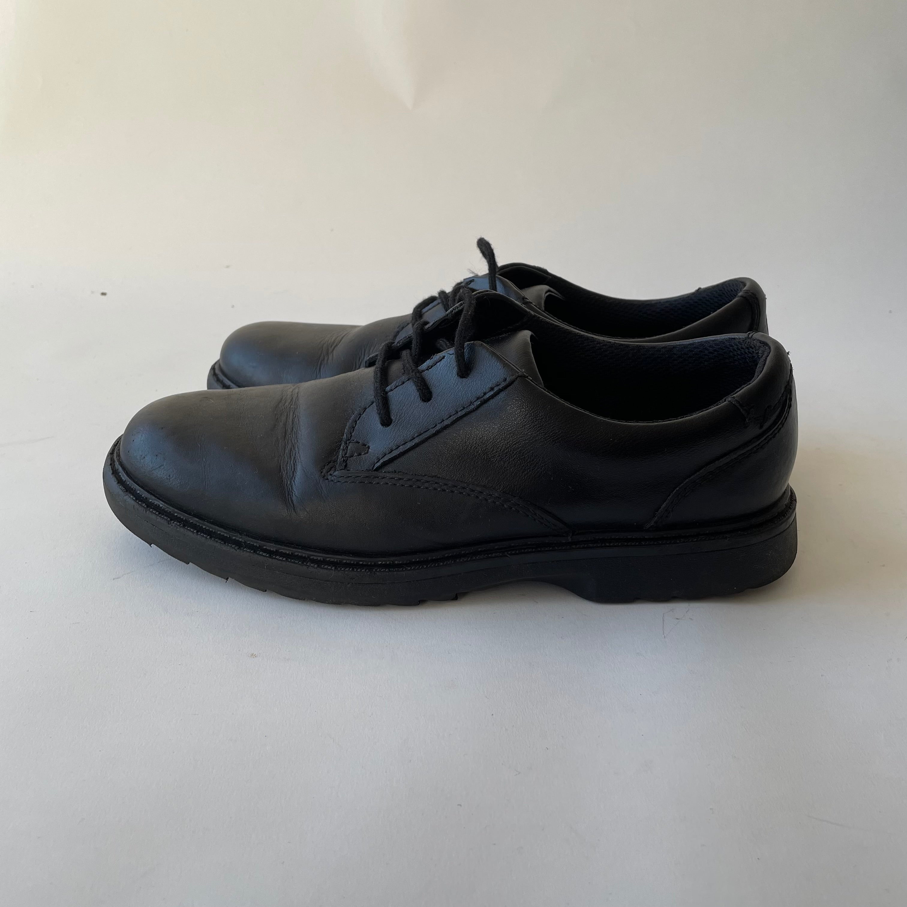 Clarks Black Shoes Shoe Size 3F ApparelXchange CIC